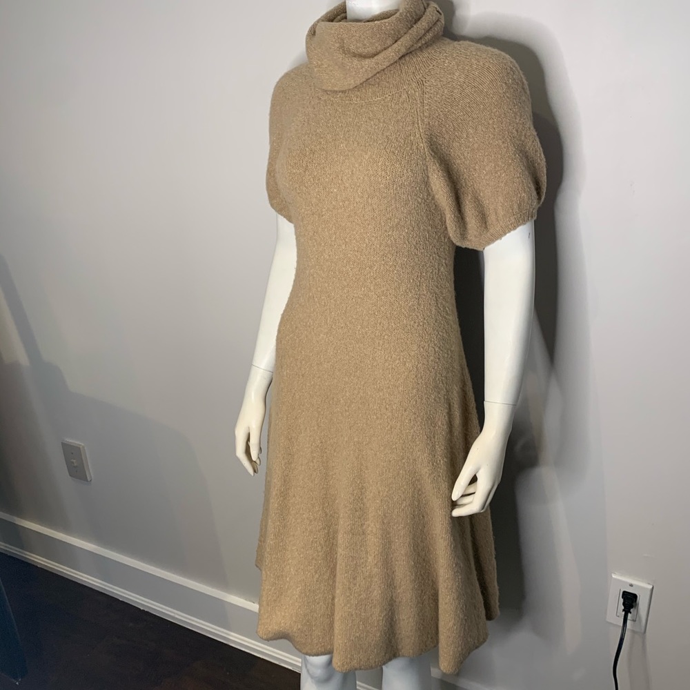 MAX AZRIA sweater dress